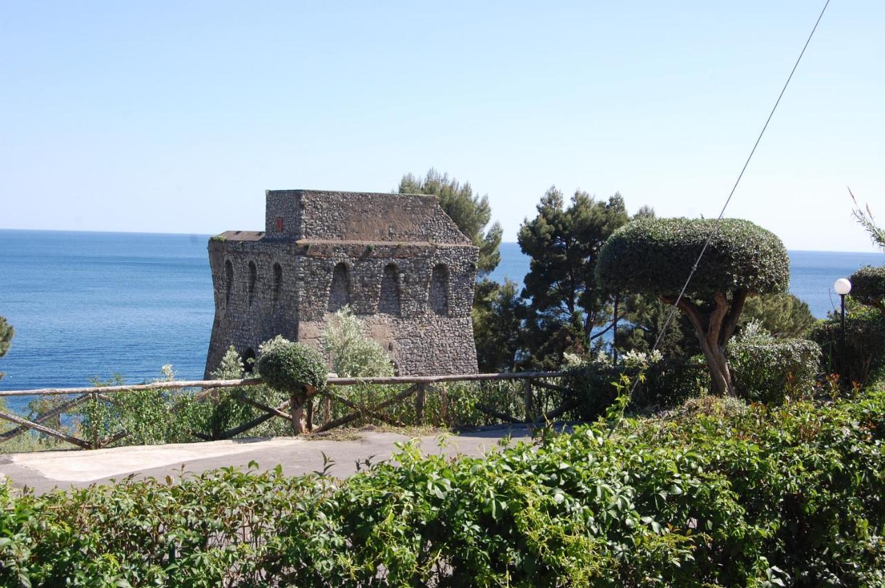 Villaggio Residence Nettuno Massa Lubrense Exterior foto
